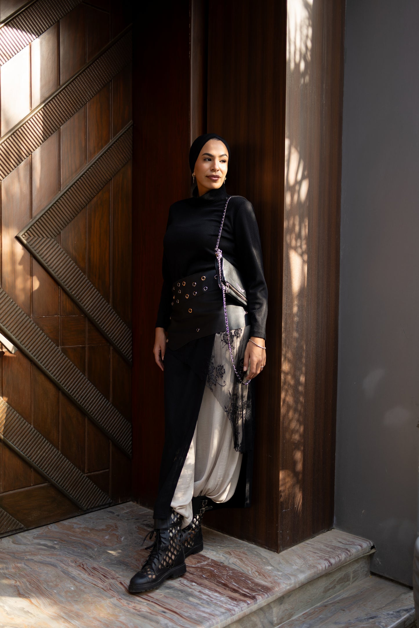 Double L belt- Black