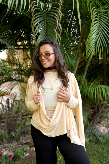 Flowy drapes top(Beige)