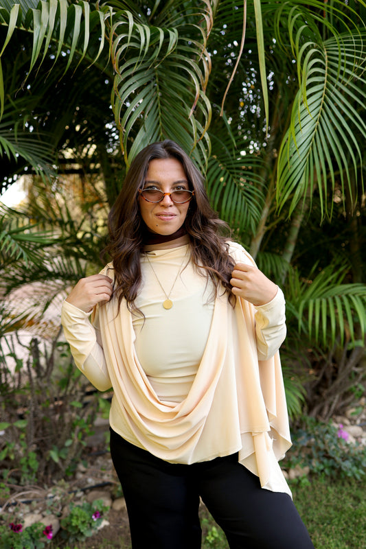 Flowy drapes top(Beige)