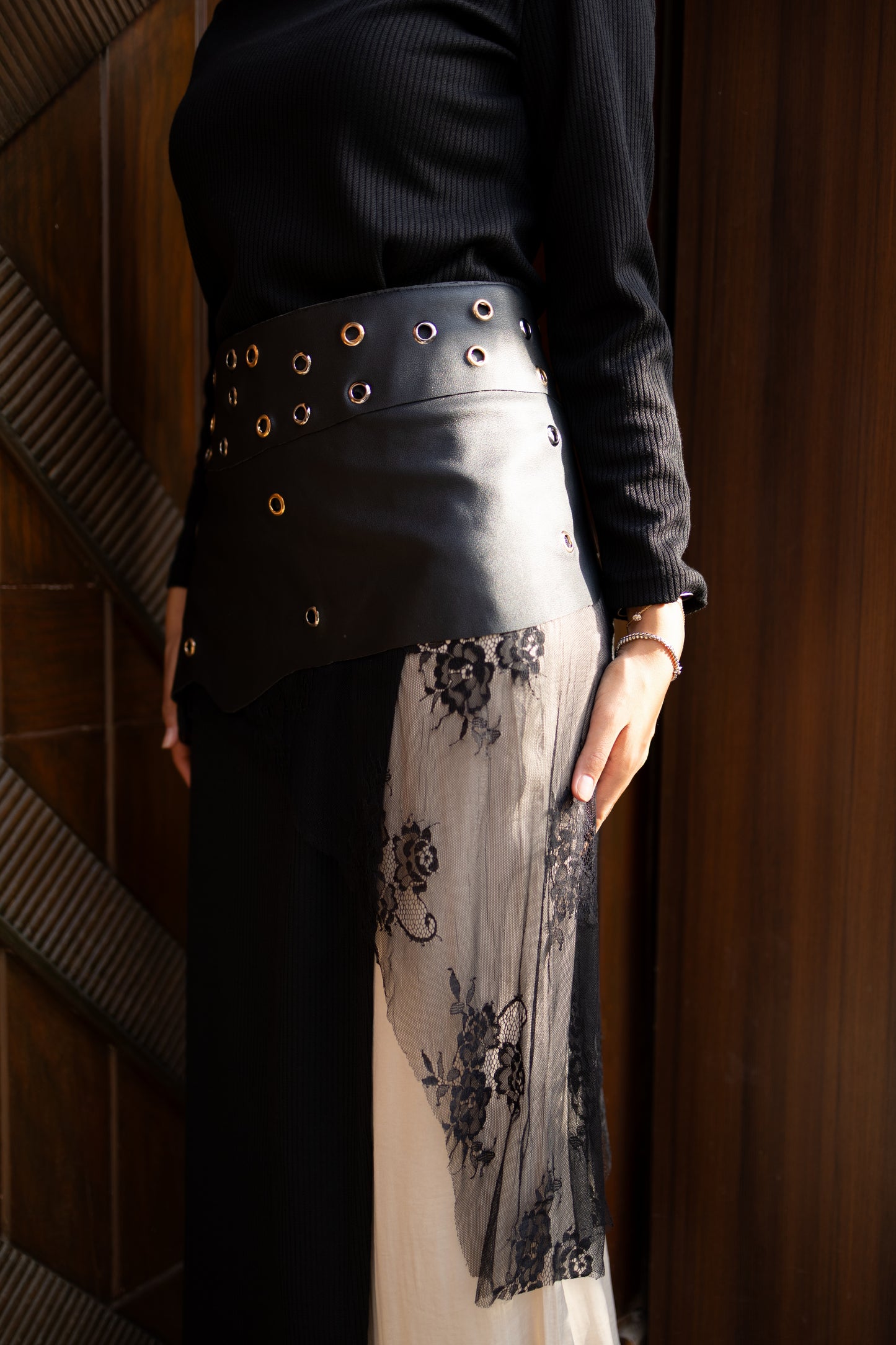 Double L belt- Black