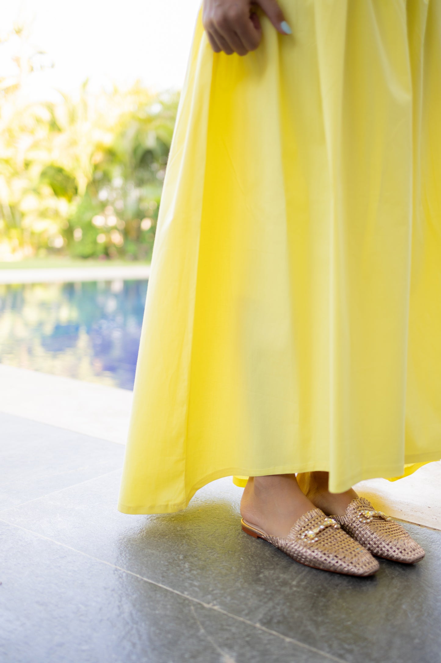 Eyelets skirt-Butter yellow