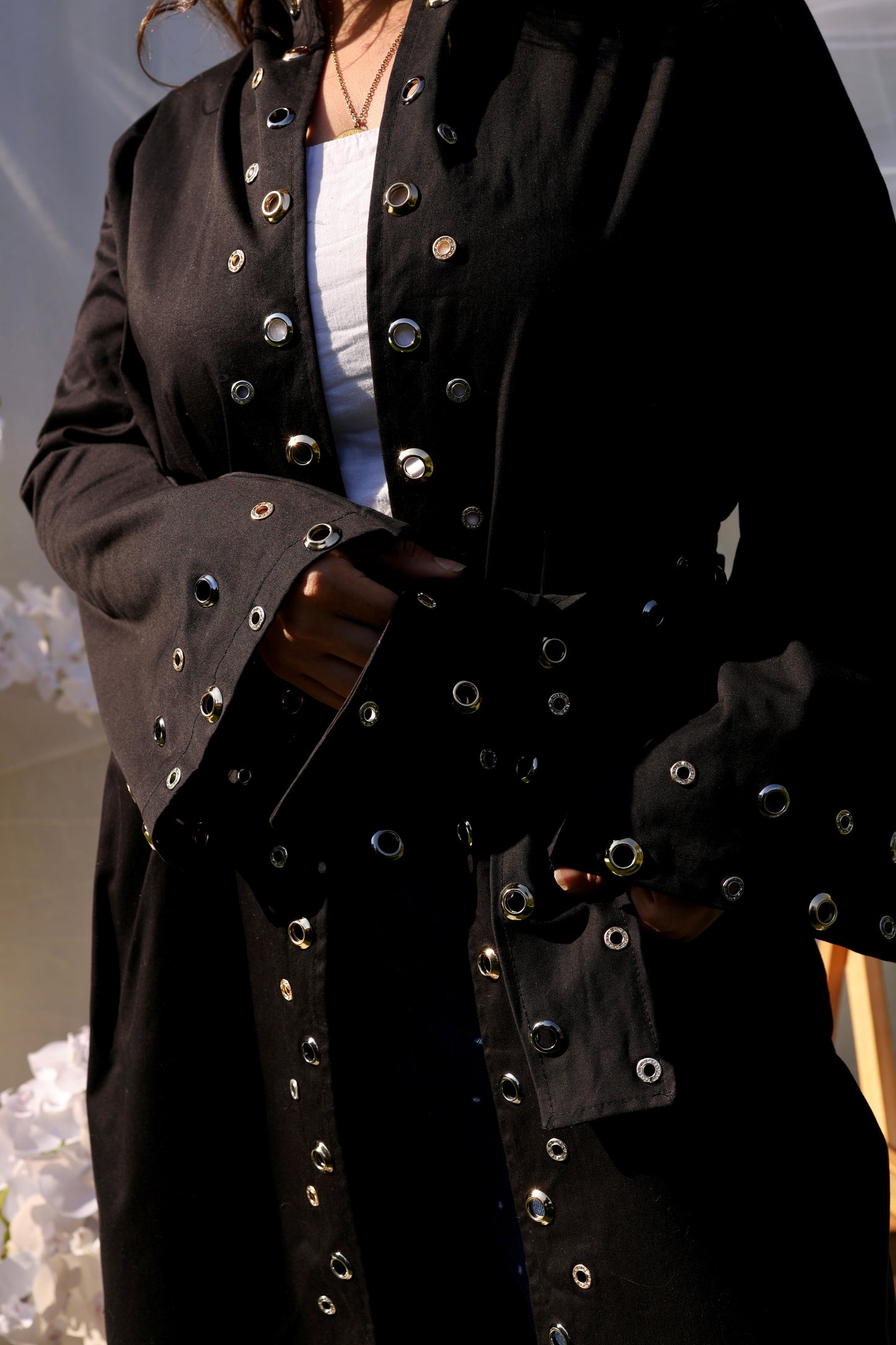 Eyelets cardigan (black)