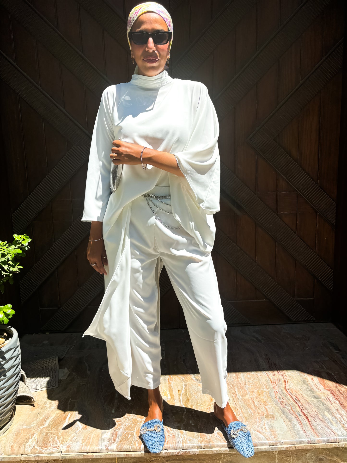 The asymmetrical set